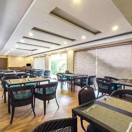 The Ocean Park Resort Calangute Exterior foto